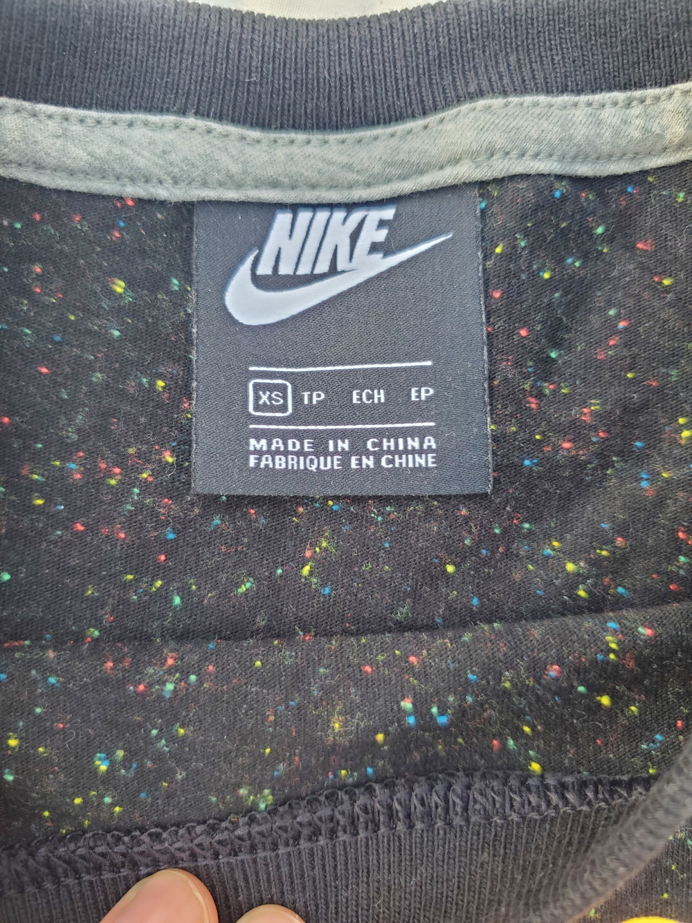 Nike Womens' Black 'Just Do It.' Graphic Tee - Picture 4 of 6